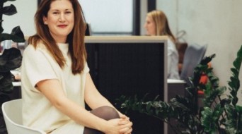 LUDMILA LUKEŠOVÁ: „KLÍČ K ÚSPĚŠNÉ RETENCI? NEZAPOMÍNEJTE NA KLIENTA JEN PROTO, ŽE VŠE FUNGUJE“ (BUSINESS ANIMALS, 17. 1. 2017)